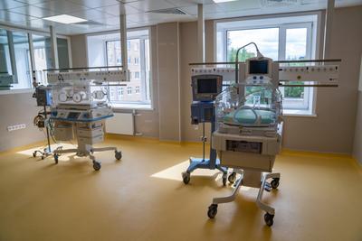 В больнице Екатеринбурга, где лечатся пациенты с коронавирусом, введены  дополнительные карантинные меры - «Уральский рабочий»