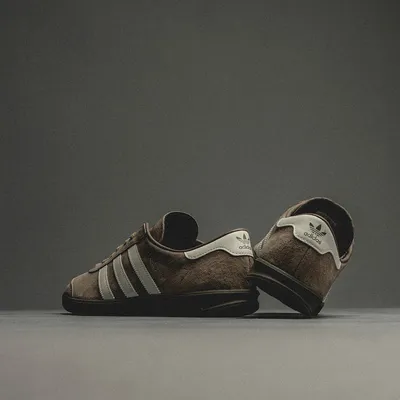 Adidas Hamburg Trainers Stock Photo - Alamy