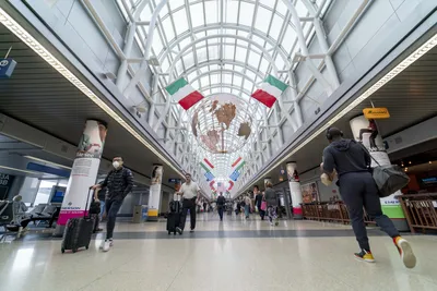 O'Hare International Airport Restaurants, Bars, and Things to Do - Thrillist