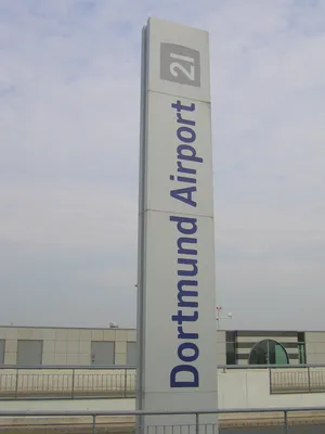 Travelling by Bus and Train | Dortmund Airport