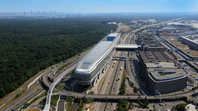 Terminal 2 Of The Frankfurt Airport, Frankfurt, Germany Stock Photo - Alamy