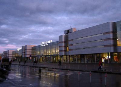 Стоянка в аэропорту Кольцово (Екатеринбург): цены, условия | flyoneru | Дзен