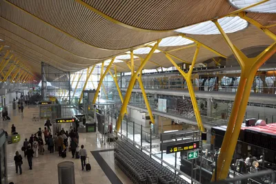 Spain, Madrid, Adolfo Suarez Madrid-Barajas Airport, international terminal  check in area Stock Photo - Alamy