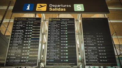 Airport departure / departures lounge and modern roof at Madrid Airport /  Madrid-Barajas Barajas airport. Spain Stock Photo - Alamy