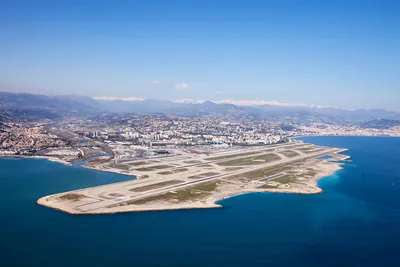 Аэропорт Ниццы: В декабре ожидается рост числа рейсов