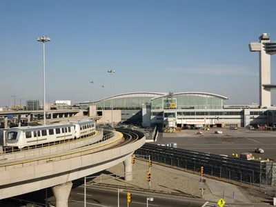 Thought to share: HPN (White Plains, NY) is the modt memorable airport I  have ever been to. Memorable because it is so small you can't forget any of  it. This is not