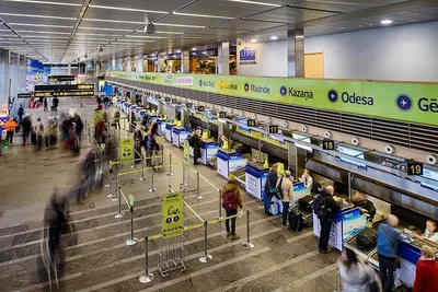 В феврале количество пассажиров в аэропорту \"Рига\" сократилось на 95% -  AEX.RU