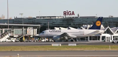 File:Check-In at Riga Airport.jpg - Wikipedia