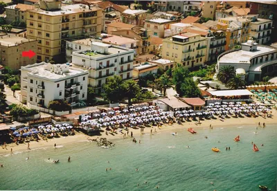 Пляж агрополи Cilentan на побережье Италии Редакционное Фото - изображение  насчитывающей туризм, салерно: 195090931