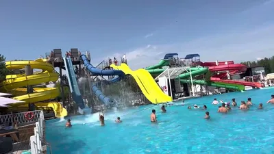 Аквапарк в Красноярске обзор и отзыв аквацентра Дружба - YouTube