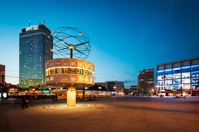 Торговый Центр Alexa На Александерплац Берлин — стоковые фотографии и  другие картинки 2015 - 2015, 25 центов, Александерплац - iStock