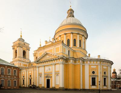 Троицкий собор Александро-Невской лавры — Википедия