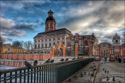 Экскурсии в Александро-Невскую лавру из Санкт-Петербурга 2024 год 🧭 цены  на экскурсии от 300 руб. на март-апрель 2024 года.