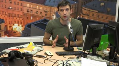 Корреспондент \"Эха Москвы\" усомнился в реальности истории с избиением  соратника Навального в Хабаровске