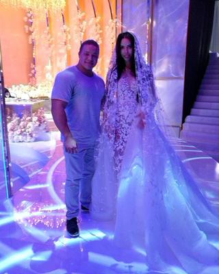Самарский олигарх спустил миллионы на шикарную свадьбу с моделью Ксенией  Царицыной | STARHIT