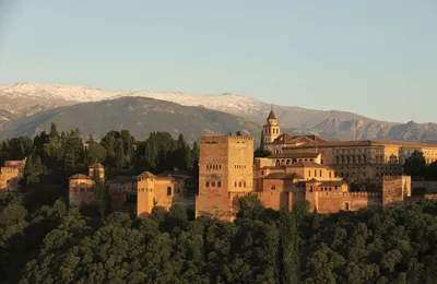 Splendid Andalusian Alhambra palace continues to draw visitors | Daily Sabah