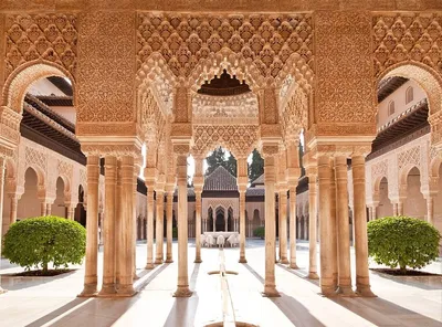 Крепость Альгамбра в Испании. El Tour - принимающий туроператор