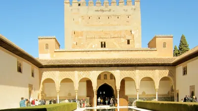 Замок Альгамбра (Alhambra) - Дворец Альгамбра билеты/экскурсии