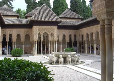 Бесплатные Альгамбра, Гранада, Испания 4 стоковые фотографии | FreeImages
