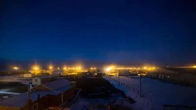 Центр города Ketchikan Аляски северного городка США Редакционное Стоковое  Фото - изображение насчитывающей дома, краны: 109891068