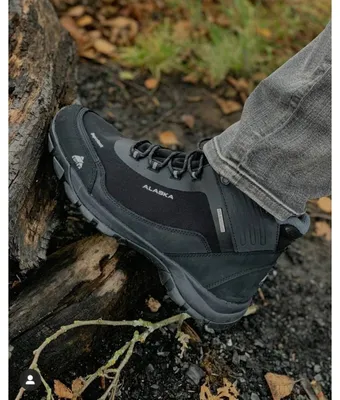 Best Shoes And Boots For Alaska In Winter Or Summer - Follow Me Away