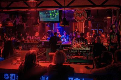 Alpen Grotte Party – Bar – Новосибирск