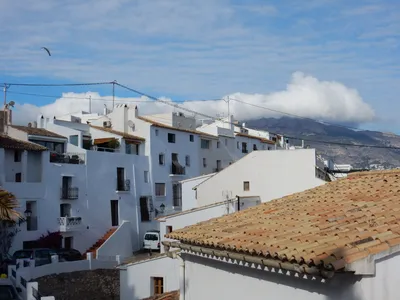 Experience the Quaint Splendour of Altea in Spain - Travelsewhere