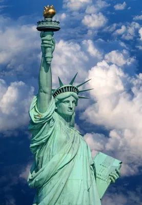 Как Америка статую Свободы получила?