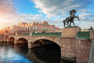 Аничков мост (1715 г.), Санкт-Петербург