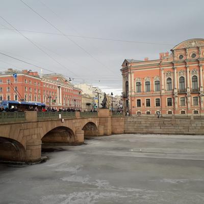 Аничков мост - фото, история, как доехать до моста и другая информация