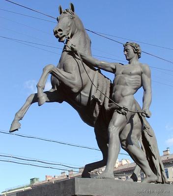 Аничков мост в Санкт-Петербурге — кони Клодта, скульптуры, фото, центр,  история, как добраться
