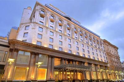 Отель Арарат Парк Хаятт 5* в Москве, цены от 48000 руб. | Номера с видом на  Красную Площадь на сайте 101Hotels.com