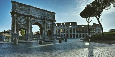 Деталь арки константина в риме, италия | Премиум Фото