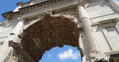 Известный арка тита в Риме (Италия) Стоковое Фото - изображение  насчитывающей итальянско, строя: 193755088