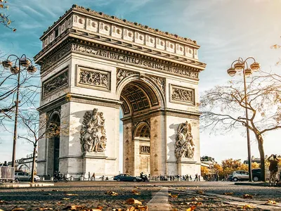 Париж закроет Триумфальную арку в июле для работ по проекту Христо | SLON