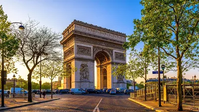 Триумфальная арка в Париже, Франция: фото достопримечательности