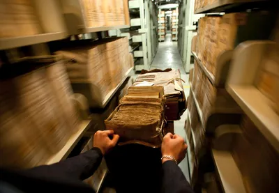 Королевское письмо о помиловании и пергамент, реабилитирующий тамплиеров:  какие тайны хранят архивы Ватикана?