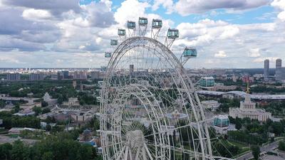 10 лучших парков аттракционов Москвы - Рейтинг 2023