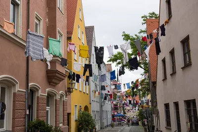 Германия | Аугсбург - город каналов. Как живут немцы - квартира в пригороде  на Airbnb. - YouTube