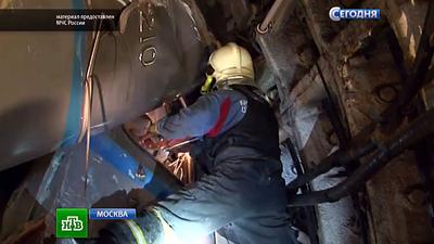 При аварии в московском метро погибли 20 человек — РБК