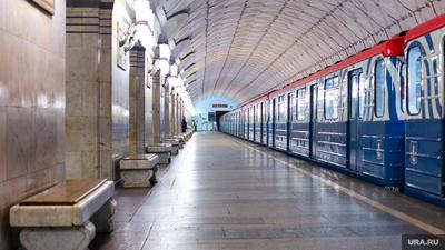 В Московском метро столкнулись два поезда: почему случилась авария | Москва  | ФедералПресс