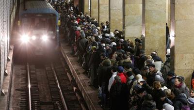 Экс-сотрудники метро Москвы получили условные сроки по делу о гибели 24  человек: Следствие и суд: Силовые структуры: Lenta.ru