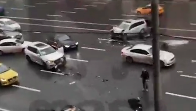 В Москве два человека погибли в массовом ДТП на Кутузовском проспекте
