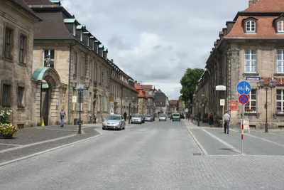 Байройт, Германия - CIRCA МАИ, 2016: Баварского Города Байройт В Летнее  Время. Байройт, Германия Фотография, картинки, изображения и  сток-фотография без роялти. Image 57066215