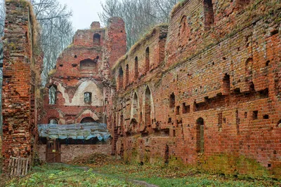 Руины руин»: что осталось от замка Бальга на берегу Калининградского залива