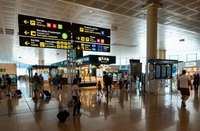 Международный аэропорт Эль-Прат (Испания) | SkyBooking