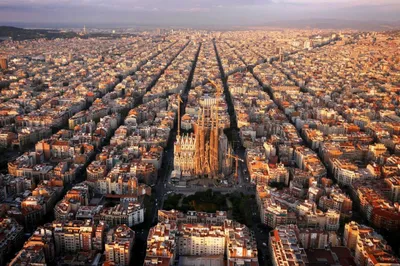 Барселона | 10 мест, которые стоит посетить в Барселоне