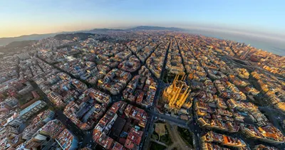 Город Барселона в Испании. Климат, история, достопримечательности, жилье,  как добраться, городской транспорт.
