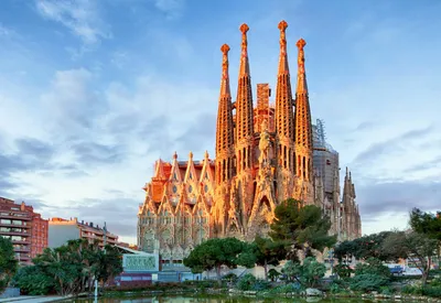 The 30 Best Things to Do in Barcelona
