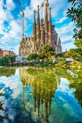 Barcelona Spain Travel Guide: Vacation + Trip Ideas
